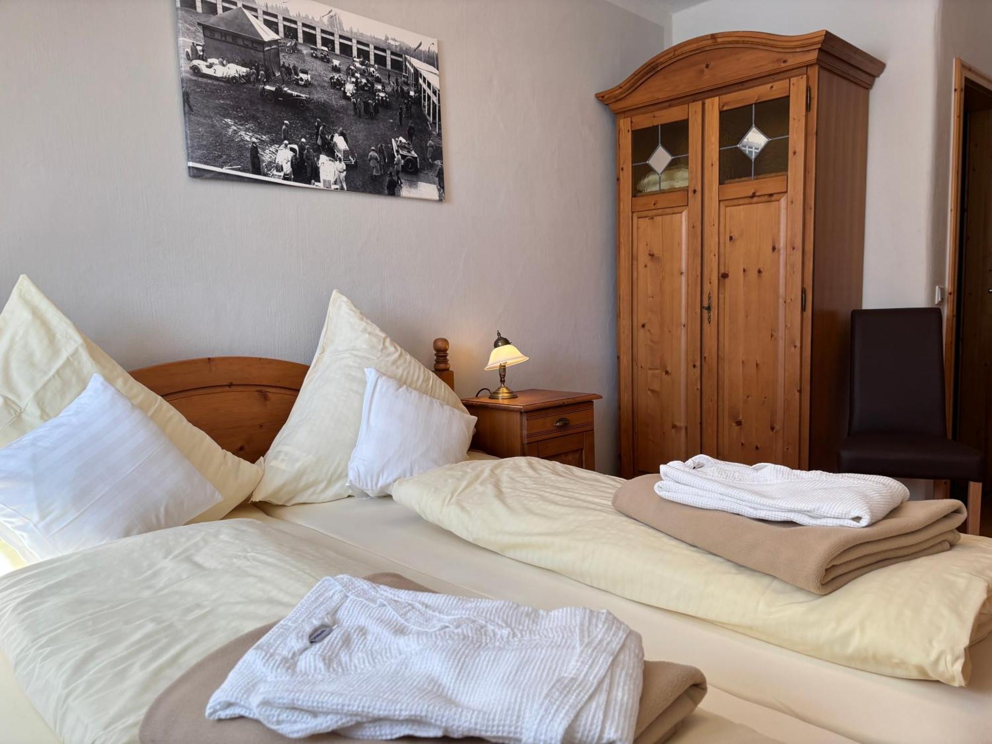 Ferienwohnung Zur Scheune リンド エクステリア 写真